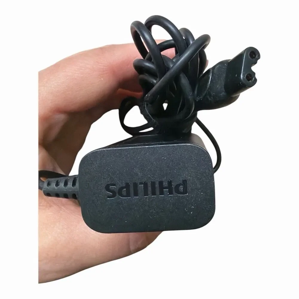 Philips NORELCO HQ8505/D Power Adapter Charger 15V 5.4W 800mA For Razer Shaver